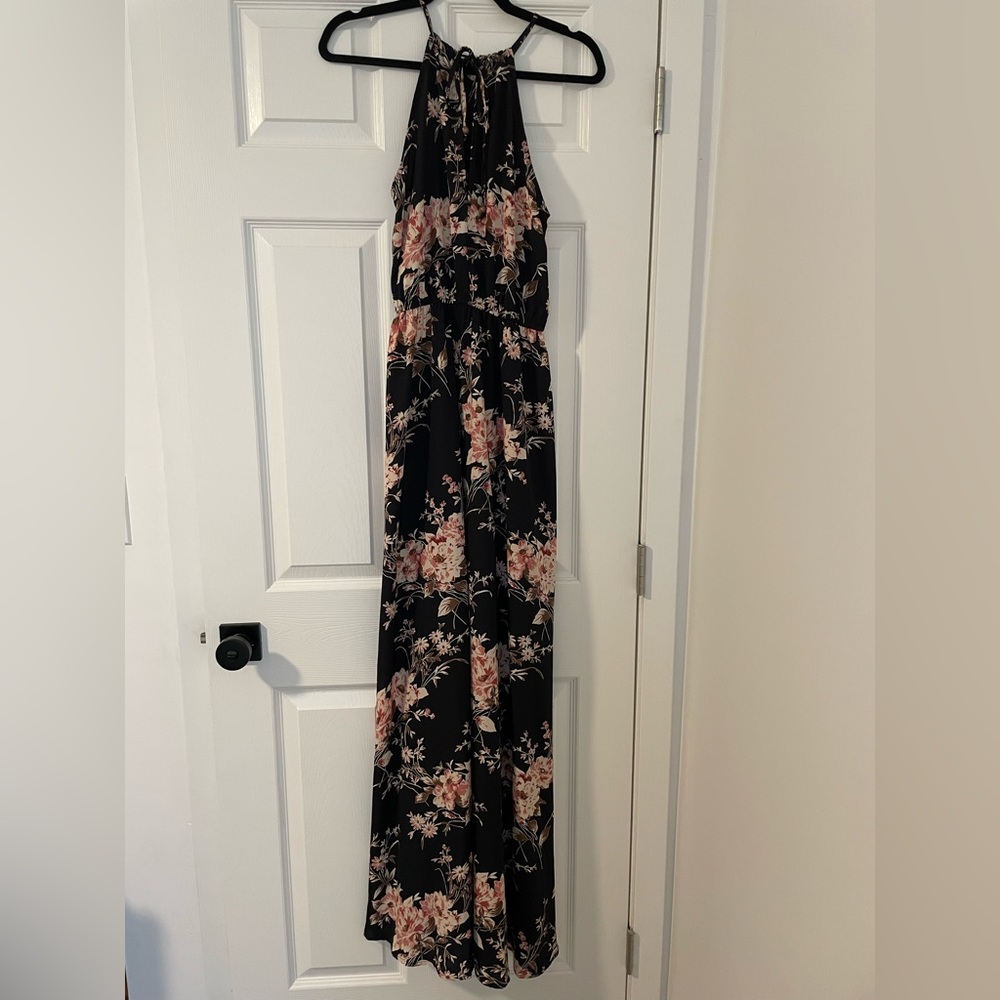 Lulus navy floral maxi dress - Picture 2 of 3